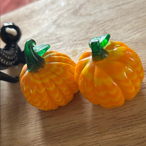 Lenox “Spooky Sparkle” Halloween Cat & Pumpkin Figure & Barnyard Bounty Figures - Picture 10 of 17